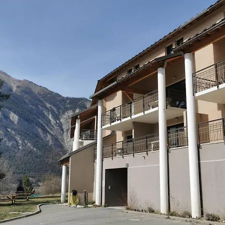 T3 Avec Terrasse Et Piscine A - Chateau Des Magnans - Fr-1-165b-22 Apartment Jausiers